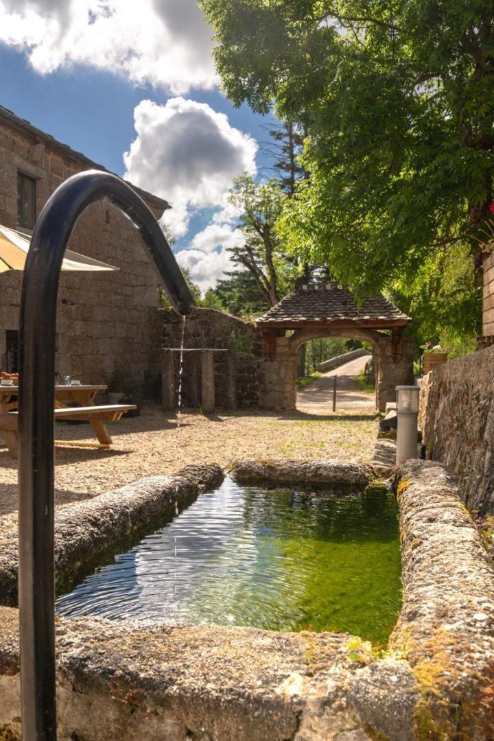 Gite De La Grange - Domaine De Coulagnettes Serverette Екстер'єр фото