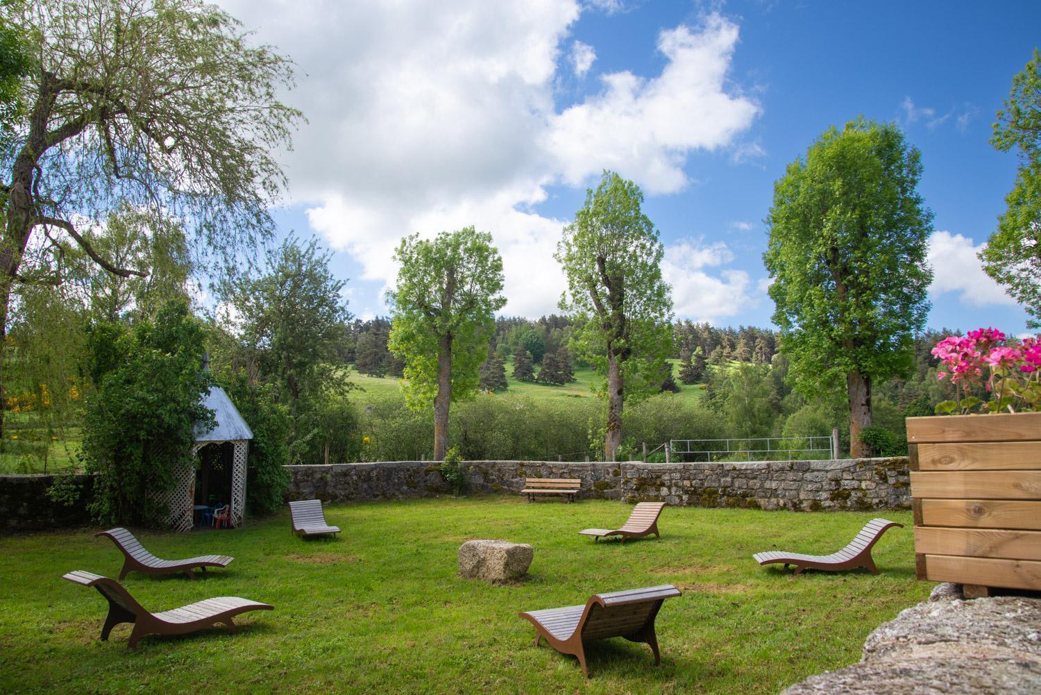 Gite De La Grange - Domaine De Coulagnettes Serverette Екстер'єр фото